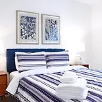 The Monopoly House - Your Ideal Retreat In The Heart Of Atlanta