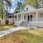 Family Home With Backyard About 2 Mi To Downtown Atlanta