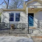 Gorgeous 5-Bedroom Home In Midtown- Sleeps 15