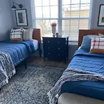 Entire Home Downtown Atl! Walk To Gwcc And More!