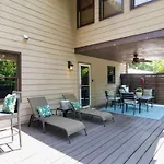 Atlanta Forest Sanctuary Home