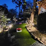 Pine Lodge Atlanta - Luxe Atlanta Home Near Everything Hot Tub Patio