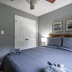 Homely & Alluring 5 Bedrooms In Atlanta By Deity Villas