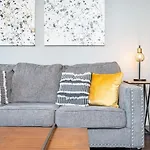 Atlanta Downtown! King Bed! Paid Onsite Parking! Lm2102