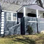 Hilltop Hideaway Unit 1