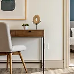 Landing At The Eddy At Riverview - 2 Bedrooms In West End