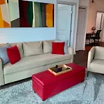 Ruby Retreat - Highrise! Balcony, Year-Round Pool,City View