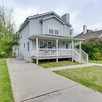 Charming Atlanta Home With Yard About 7 Mi To Downtown!