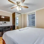 Downtown Atlanta Condo Balcony, Walkable Area