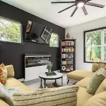 Stylish 4Bd-4Ba Summerhill Getaway Near Beltline