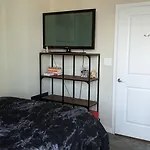 Modern Apartment In Atlanta