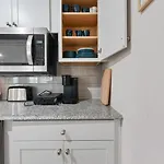 Walk To Everything, Affordable Condo In Downtown
