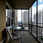 1Br Apt,Centrally Located, City View