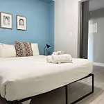 Close To Everywhere Downtown Onsite Parking Lm1004