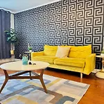 2Br Chic Downtown Atl Condo W Free Parking Lm602