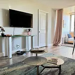 Atlanta Downtown! High Rise! Onsite Parking Lm609