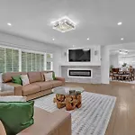 Luxury 7Br Buckhead Oasis Wpool,Gameroom&Firepit