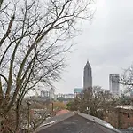 Luxury 1B1B With Balcony Downtown 542Blvd