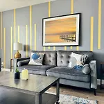 City View 16Th Floor 2 Bath Free Parking Lm1607