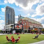 Atlantic Station Home - Close To Everything