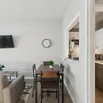 Crest At Peachtree 101 Spacious 1 Bd 1 Bth