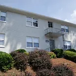 Brookwood Courtyard By Bca Furnished Apartments Bcc2B 03 C