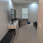 Peaceful Getaway Close To Atlanta Hub