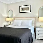 Glamorous 2Bed Apartment Minutes To Braves Stadium