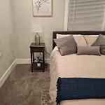 Furnished Oversize Rooms In A Home