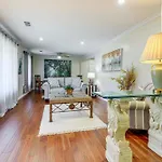12 Mi To Dtwn Atlanta Home With Patio And Grill!