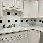 Downtown City View Renovated 2 Beds Free Parking Lm1503
