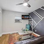 Multiplex Unit Free Parking Mechanicsville Apt
