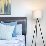 Atlanta Downtown! High Rise! Onsite Parking Lm1903