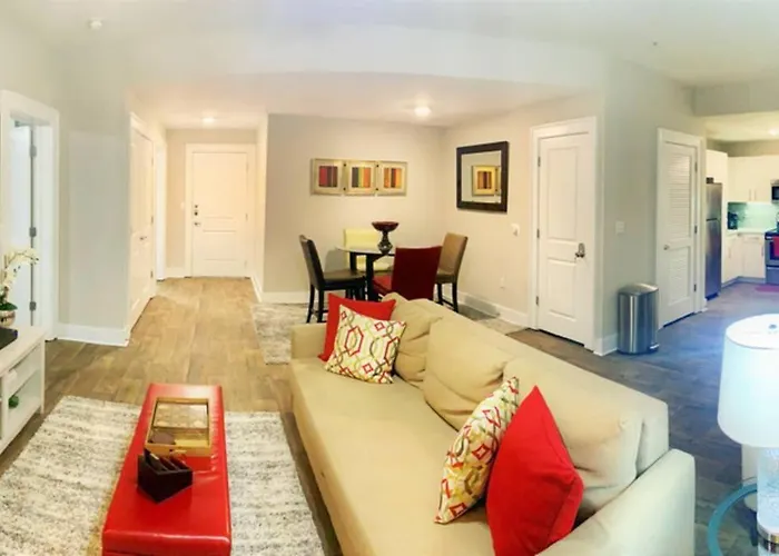 Buckhead Retreat- Spacious 2Bd 2Ba- Private Balcony, Rooftop-S30