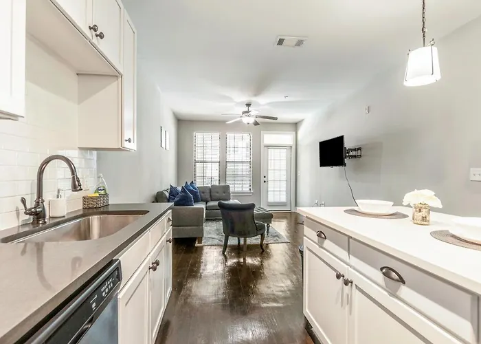Atlanta Luxury Apartments Buckhead Deluxe