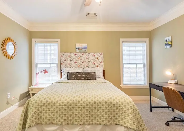 Private Master Room Downtown Atlanta