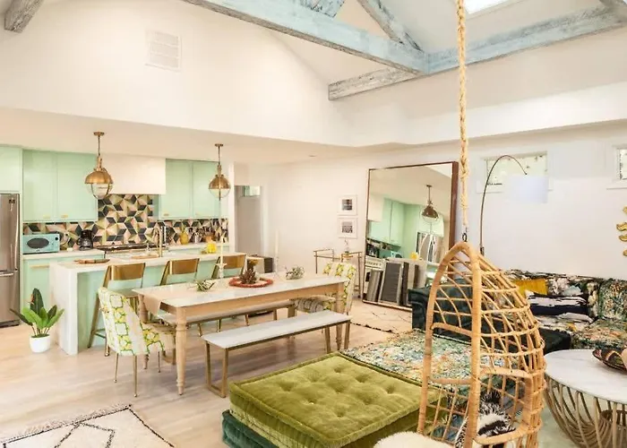 Penthouse Lux