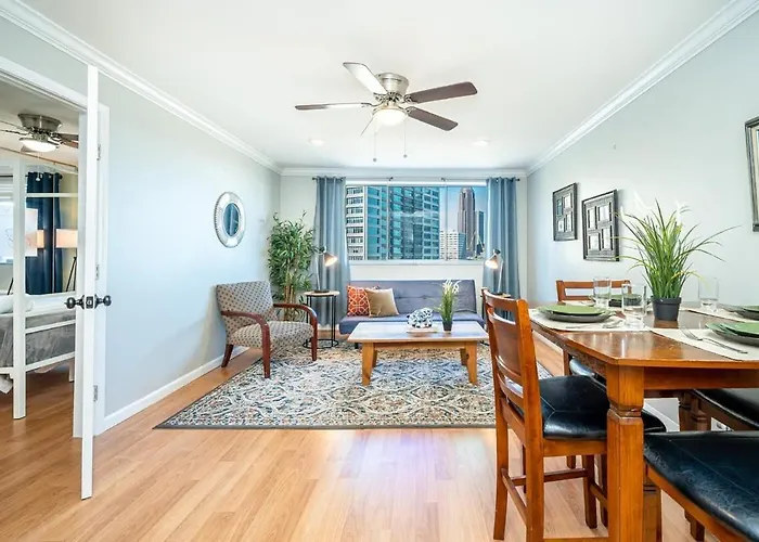 Downtown! Stunning City View Onsite Parking Lm1102
