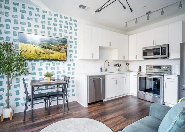 Luxe 1Br W Balcony In Downtown 542Blvd