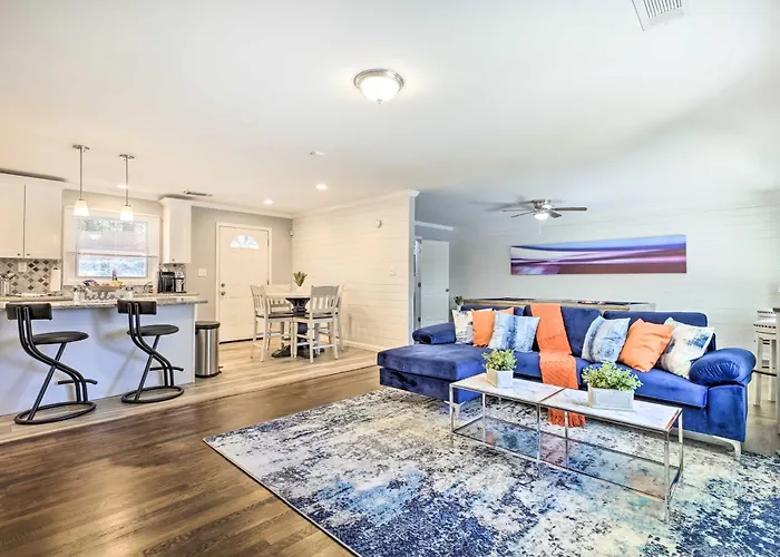 Inviting Atlanta Vacation Rental With Fire Pit!