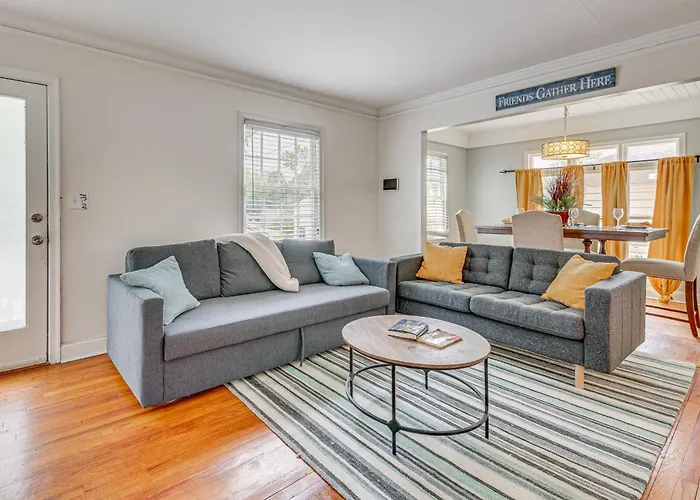 Atlanta Area Vacation Rental Less Than 4 Mi To Airport!