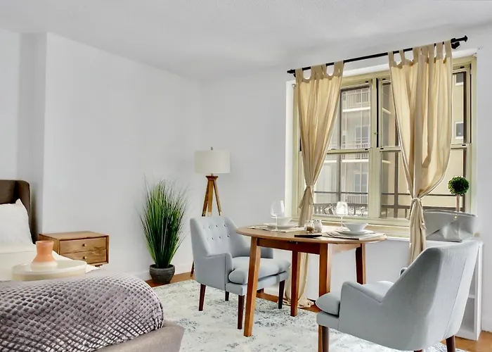 Downtown Studio Condo W/Amazing Location*Self Check-In**