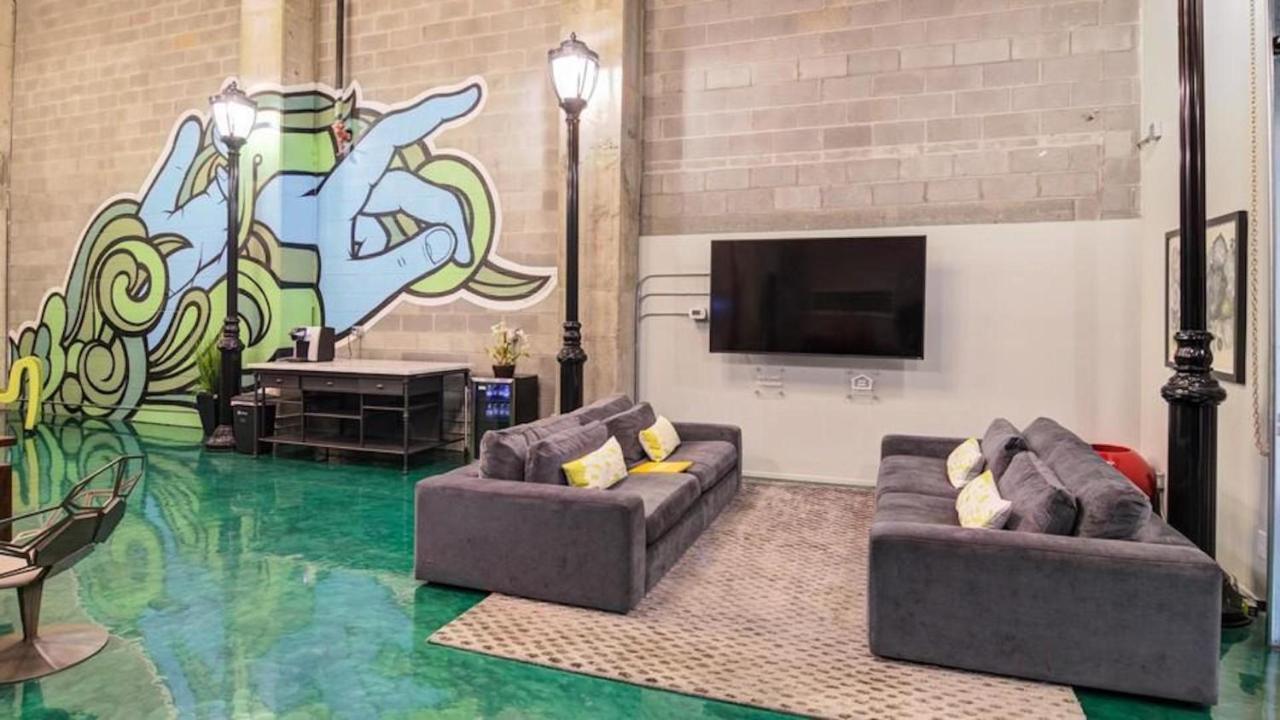 Kasa Downtown 4*