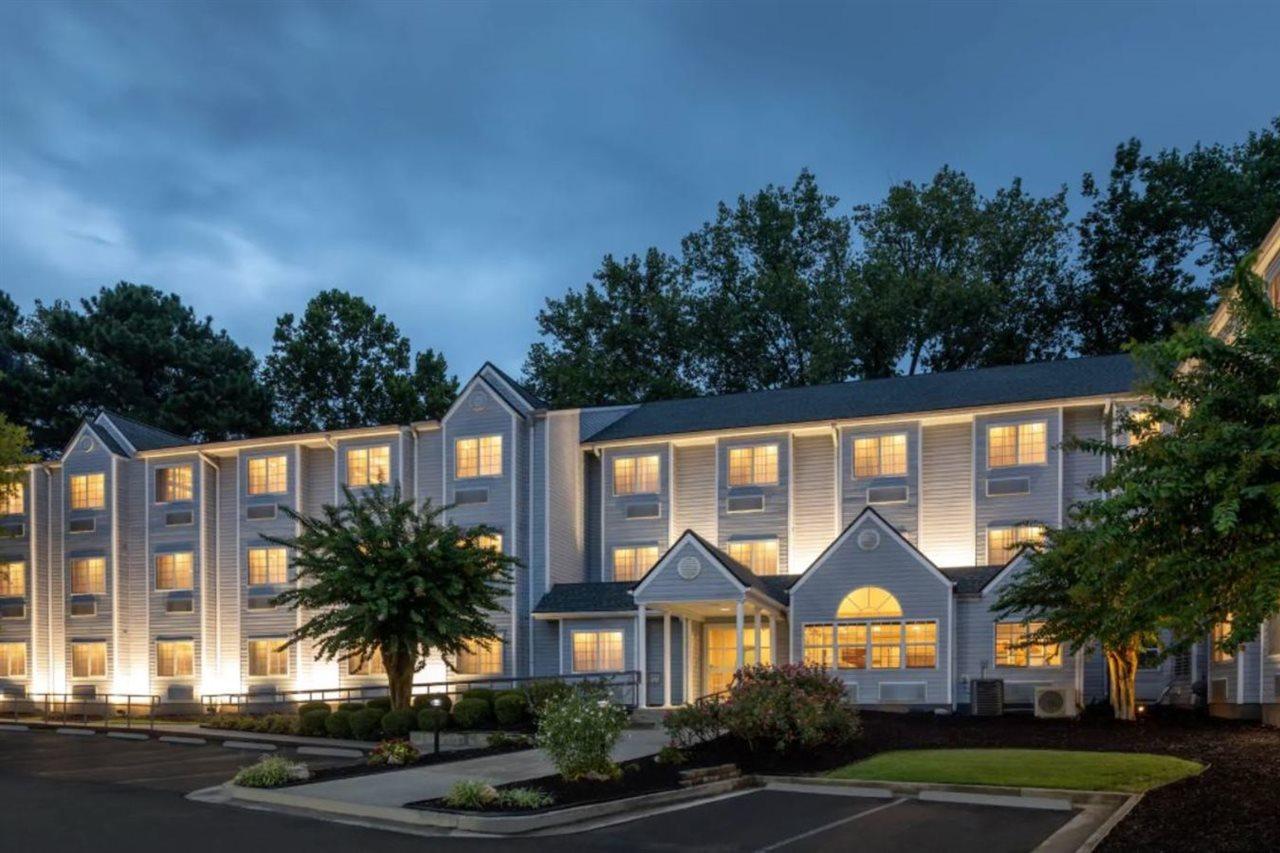Hotel Microtel & By Wyndham Atlanta Buckhead Area 2*