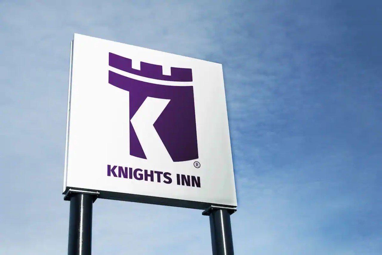 Knights Six Flags 3* Atlanta