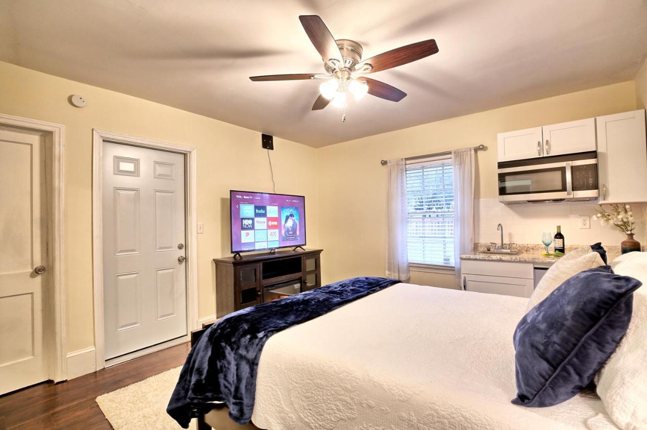 Guest house Relaxing, Comfortable, Private Bedroom