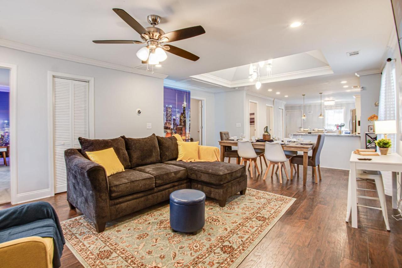 Holiday home Luxe Living Near Downtown, King,smart Tv Atlanta