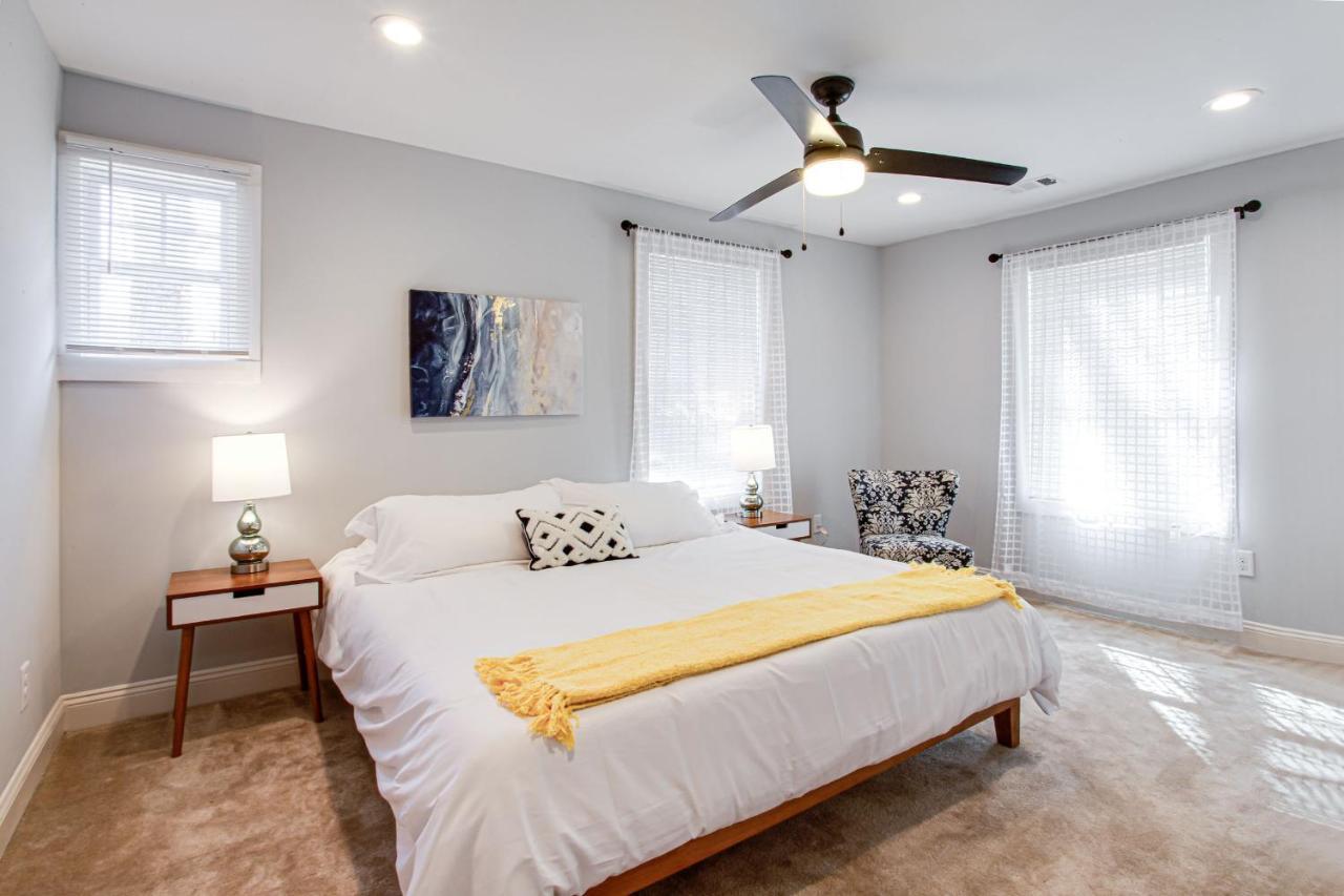Luxe Living Near Downtown, King,smart Tv Holiday home Atlanta