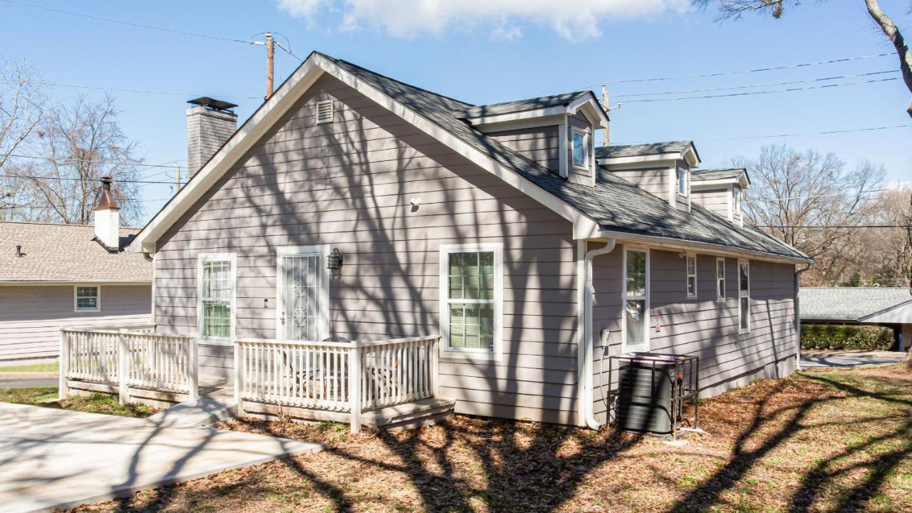 Luxe Living Near Downtown, King,smart Tv * Atlanta