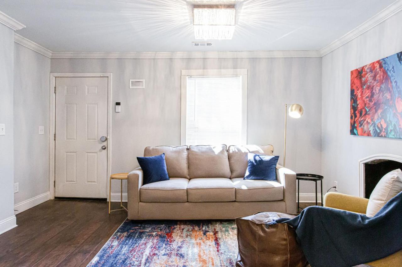 Holiday home Luxe Living Near Downtown, King,smart Tv *